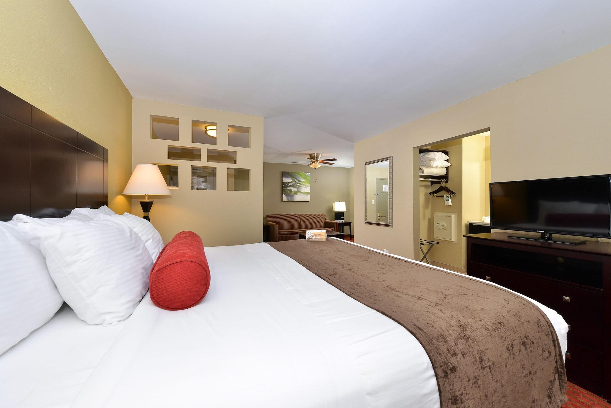 Quality Suites Nashville Airport מראה חיצוני תמונה