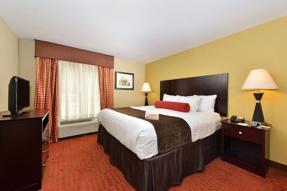 Quality Suites Nashville Airport מראה חיצוני תמונה