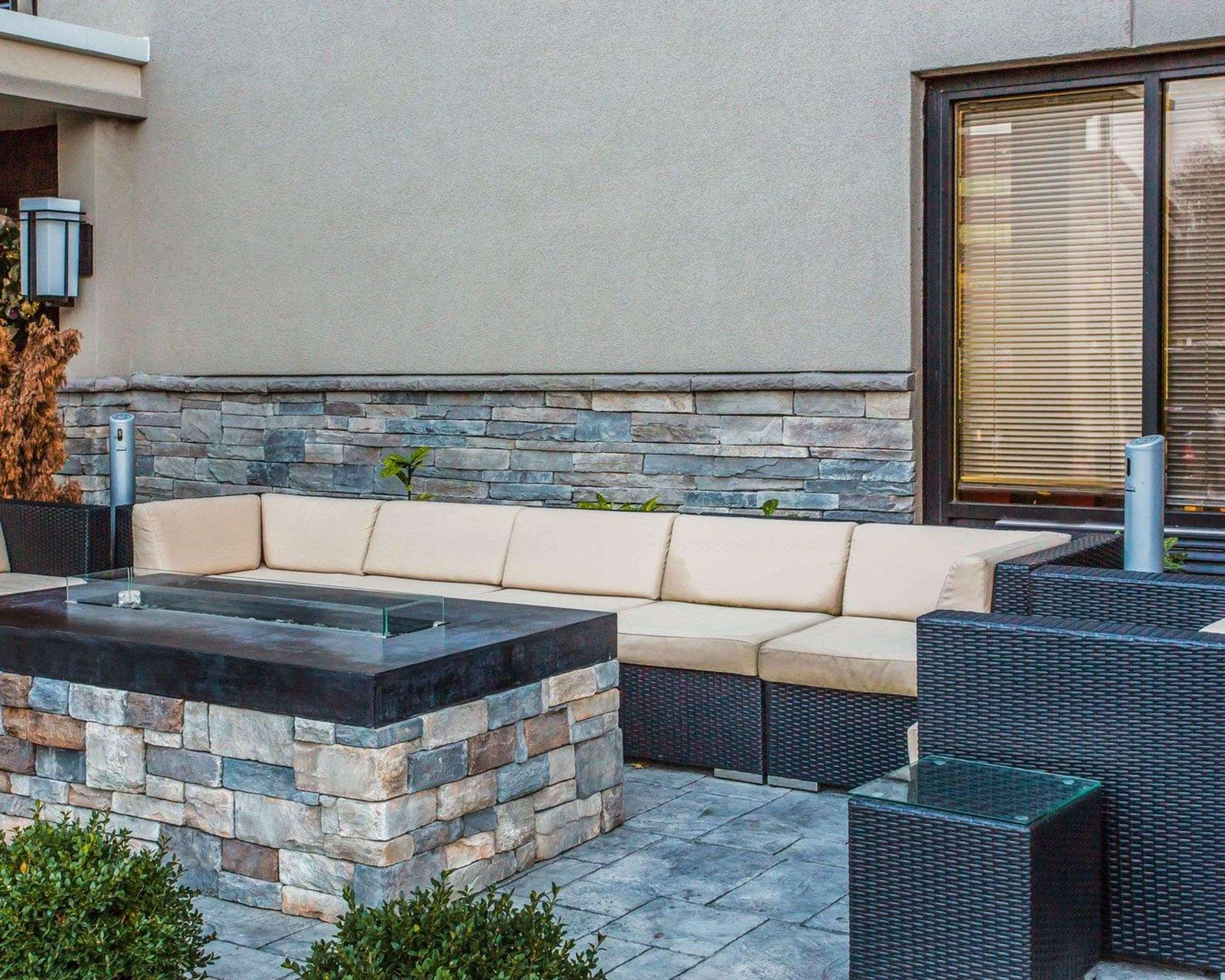 Quality Suites Nashville Airport מראה חיצוני תמונה