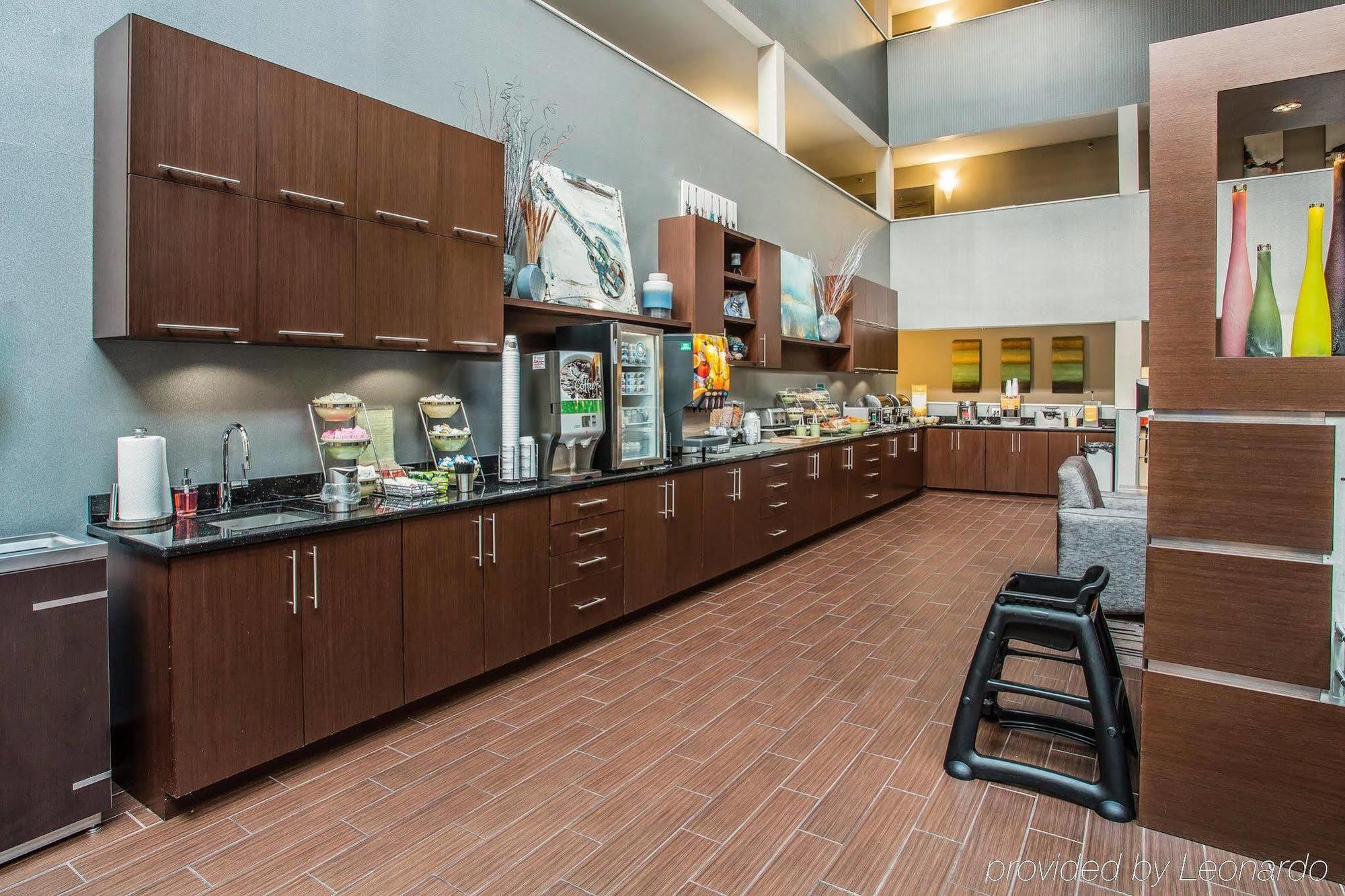 Quality Suites Nashville Airport מראה חיצוני תמונה